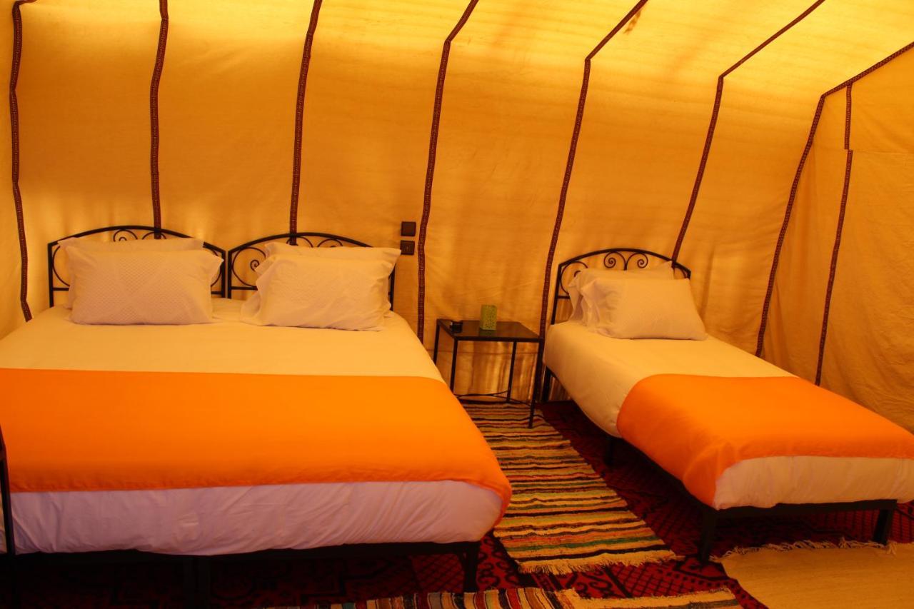 Отель Luxury Bega Camp Мерзуга Экстерьер фото